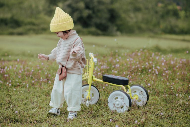 Rowerek czterokołowy – doskonały start dla dziecka