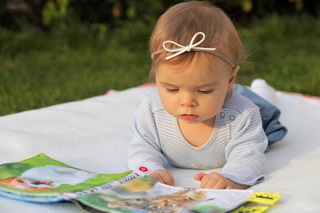 Zastanawiasz się, jak wybrać idealne ubrania dla niemowlęcia? Odkryj praktyczne wskazówki, które pomogą Ci dokonać najlepszego wyboru!